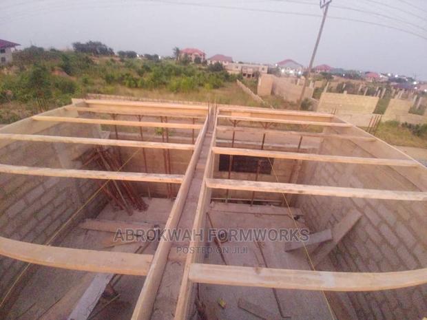 Decking/Slabs/Formwork/Scaffolds · Photo 3