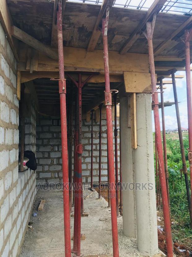 Decking/Slabs/Formwork/Scaffolds · Photo 1