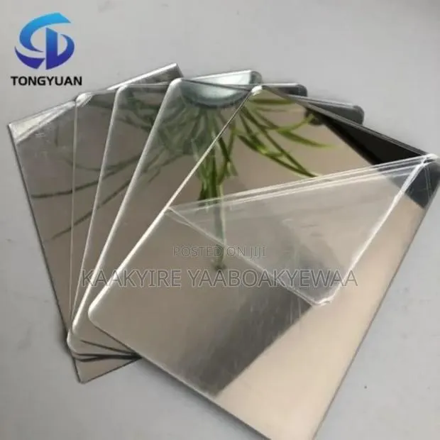 Unbreakable Mirror · Photo 1