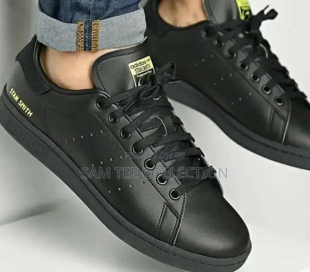 Original Adidas Stan Smith Black and White