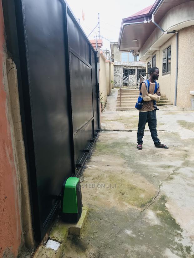Smart Main Gate Machine Centurion · Photo 2