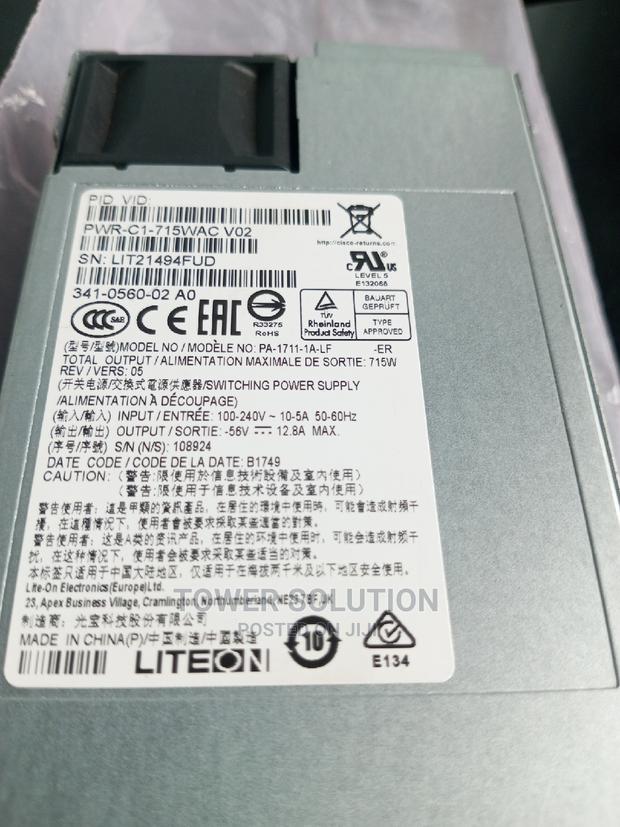 Power Supply 715W 3850 Series Cisco · Photo 2