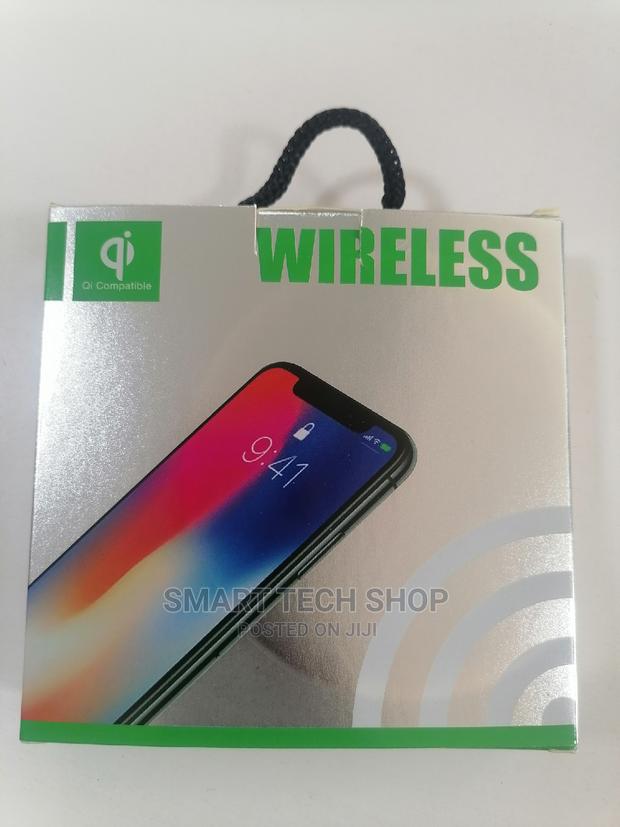 15 Watts Quick Charge Bamboo Wireless Charging Pad iPhone · Photo 1