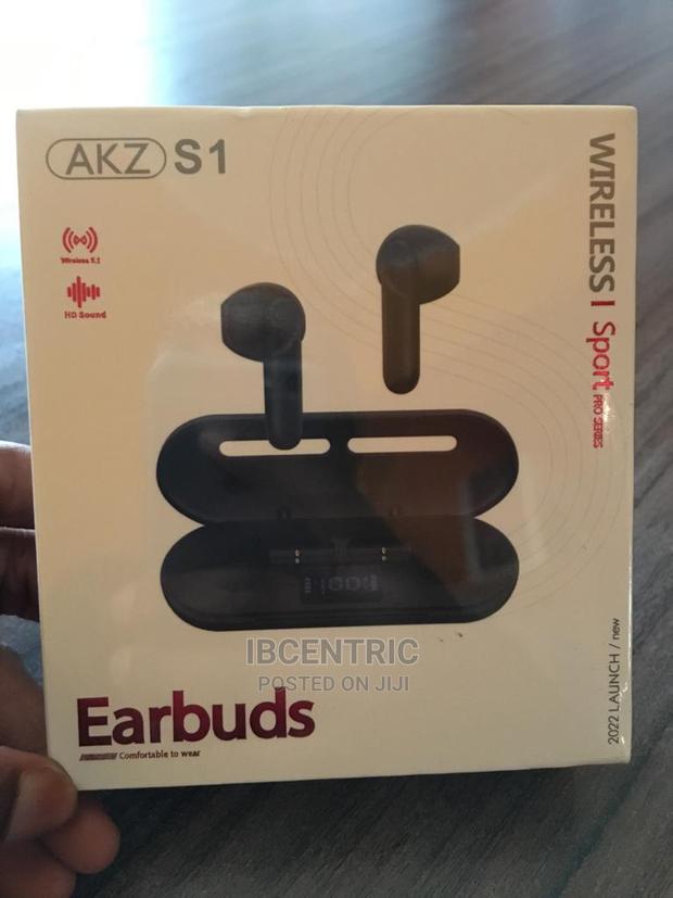 AKZ S1 Wireless Sports Pro Series Earbuds · Photo 3