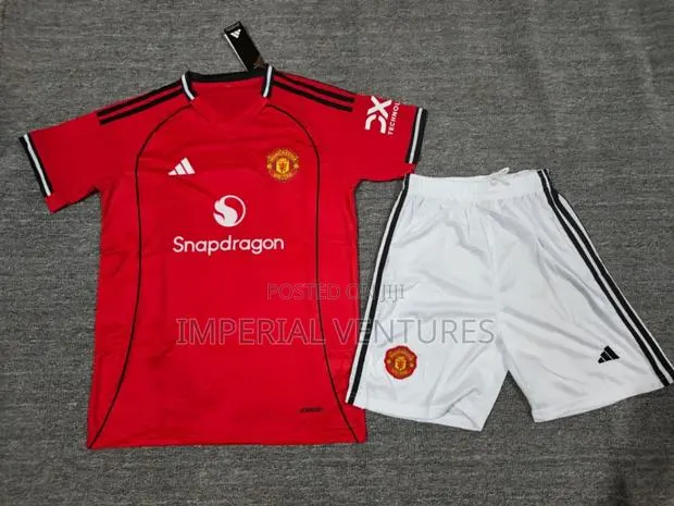 Club Jersey Top and Down · Photo 1
