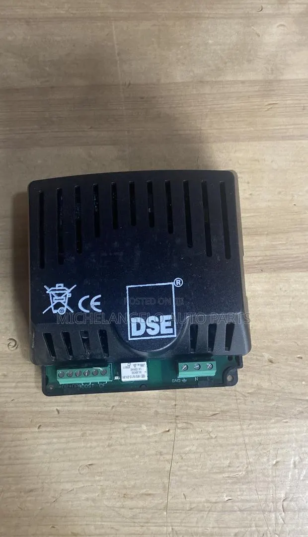 Generator Battery Charger Deep Sea 12v · Photo 1