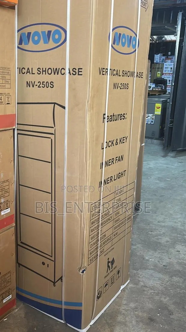 Novo Display Fridge 233 Liters · Photo 1