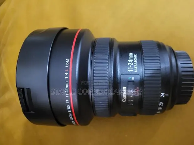 CANON Ef 11-24mm F4.0 L Usm Ultra Wide Angle Lens · Photo 1