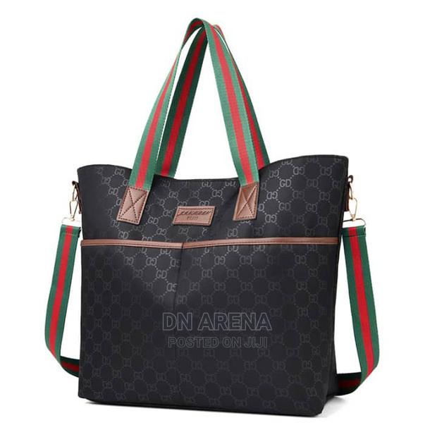 Authentic Ladies Bags · Photo 5