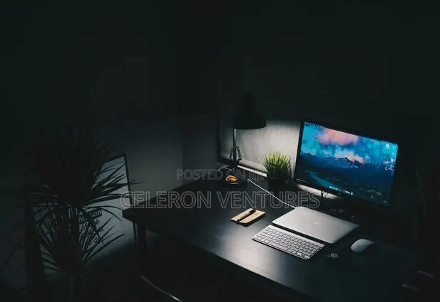 Binance BTC Orders · Photo 1