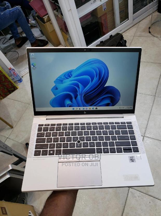 New Laptop HP EliteBook 840 G7 8GB Intel Core i5 SSD 256GB · Photo 6