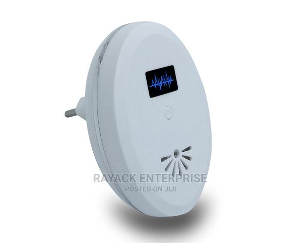 Utrasonic Pest Repellent · Photo 4