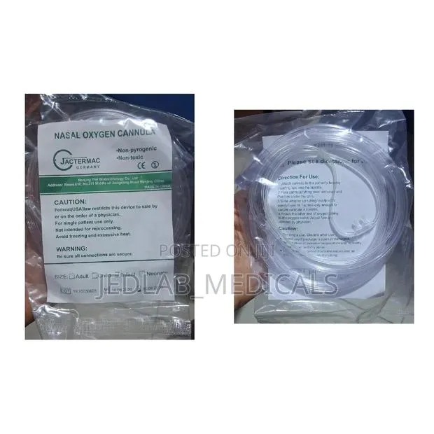 Nasal Prongs/ Oxygen Mask · Photo 1