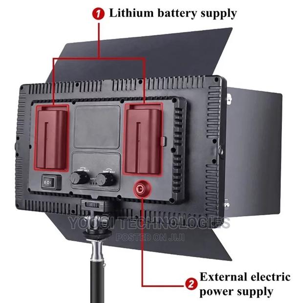50w U800 Studio Led Light With Batteries,Charger and Stand · Photo 6