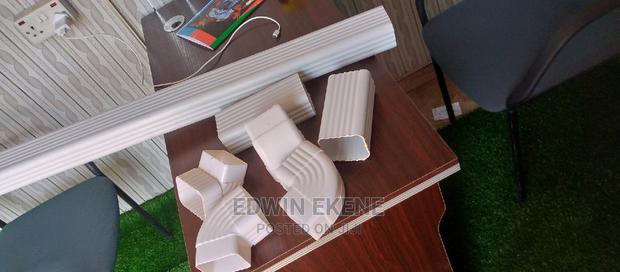 Plsatic Rain Gutter · Photo 1