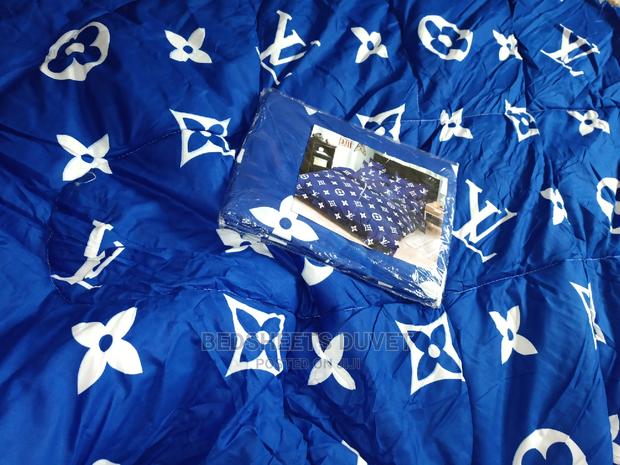 7 Pcs Duvet Set · Photo 1