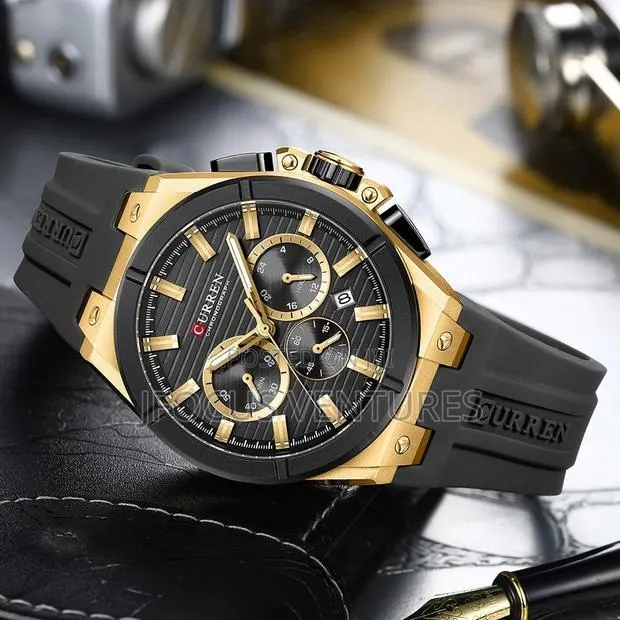 Curren Men Black Wrist Band With Gold/Black Face · Photo 1