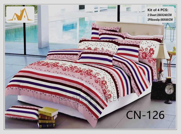 2 Bedsheets and 4 Pillow Cases · Photo 1