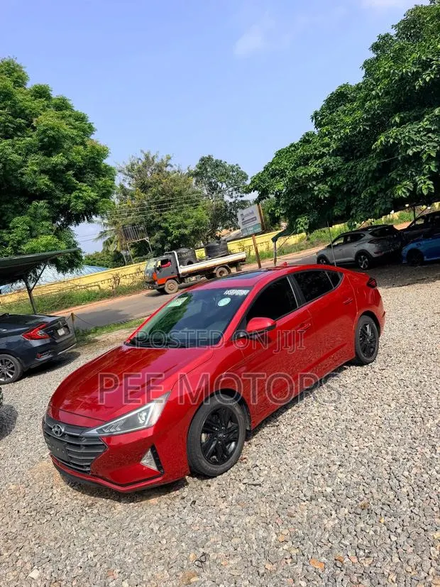 Hyundai Elantra ECO 2020 Red · Photo 1