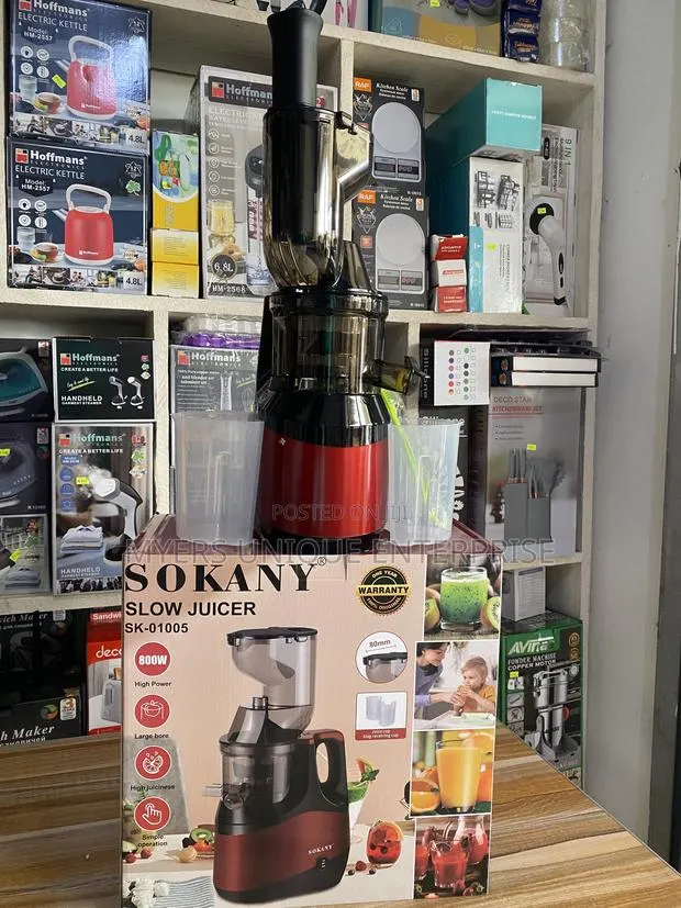Sokany Slow Juicer With Juice Cup and Slag Cup · Photo 1