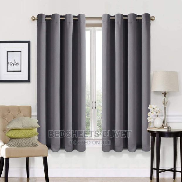 Thick Ringed Curtains · Photo 2