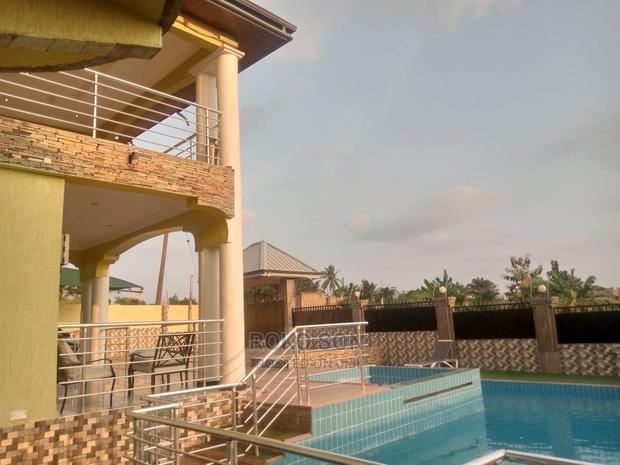 5bdrm Mansion in Dr Roko, Pokuase for sale · Photo 4