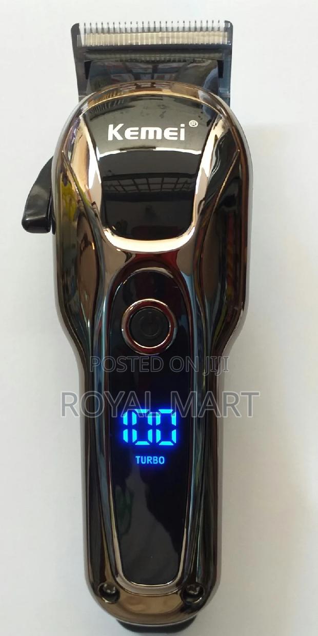 Kemei Professional Hair Clipper With Led Indicator · Photo 2