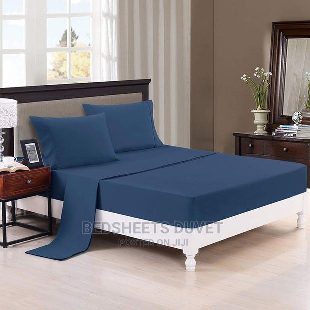 1 Bedsheet and 2 Pillow Cases · Photo 1