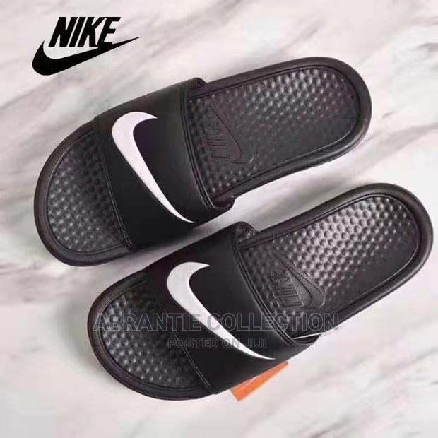 Nike Benassi · Photo 2