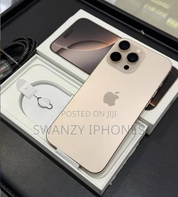 New Apple iPhone 16 Pro Max 256 GB Gold · Photo 3
