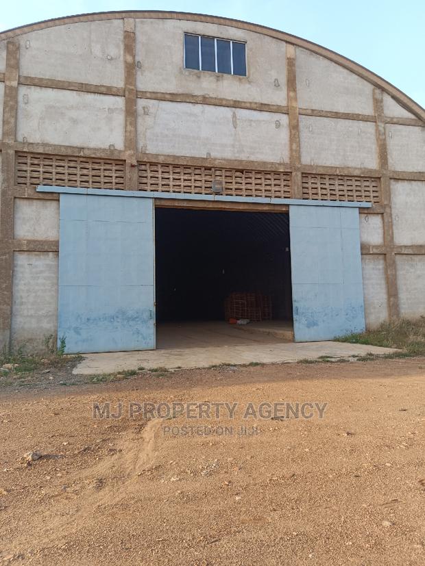 5500sqm 3500sqm Warehouse at Tema · Photo 5