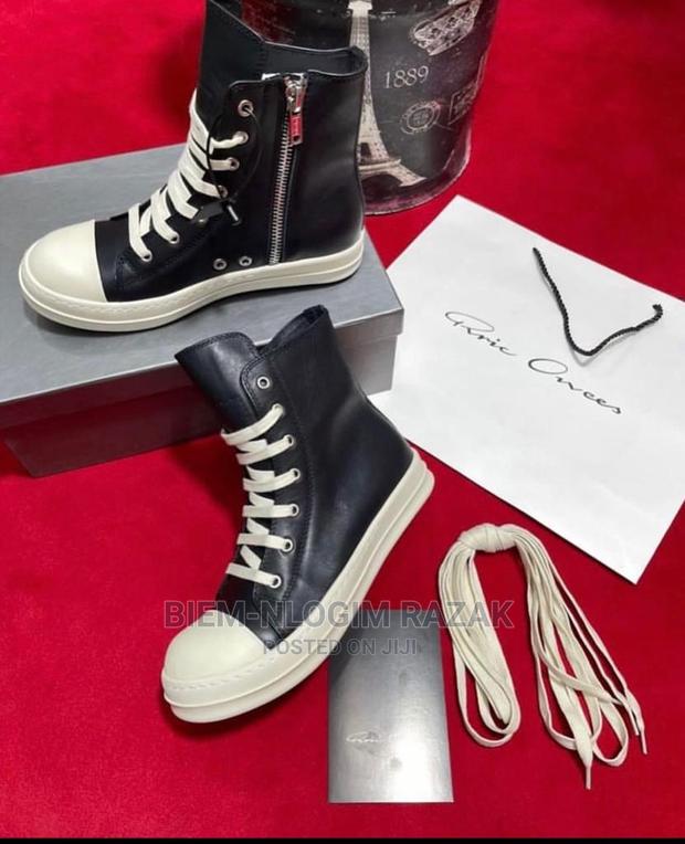 Super Quality Leather Long Sneakers Available in Stock · Photo 4