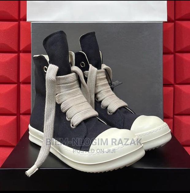 Super Quality Leather Long Sneakers Available in Stock · Photo 5