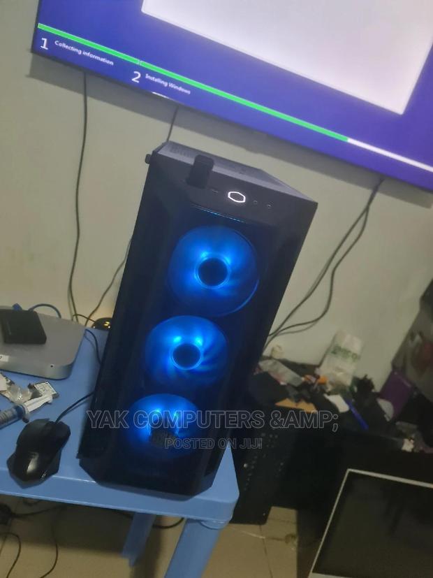 Desktop Computer Asus 16GB Intel Core I7 HDD 1T · Photo 1