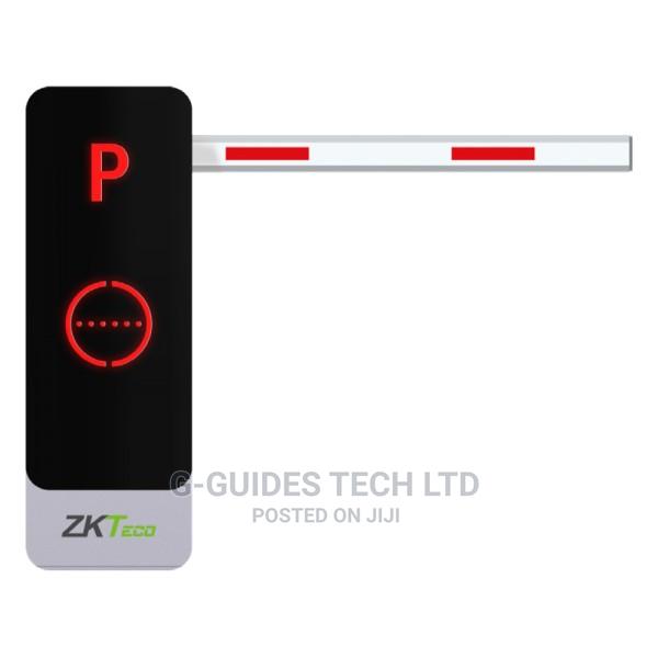 Zkteco Bg1030 Parking Barrier With 3M Boom · Photo 1