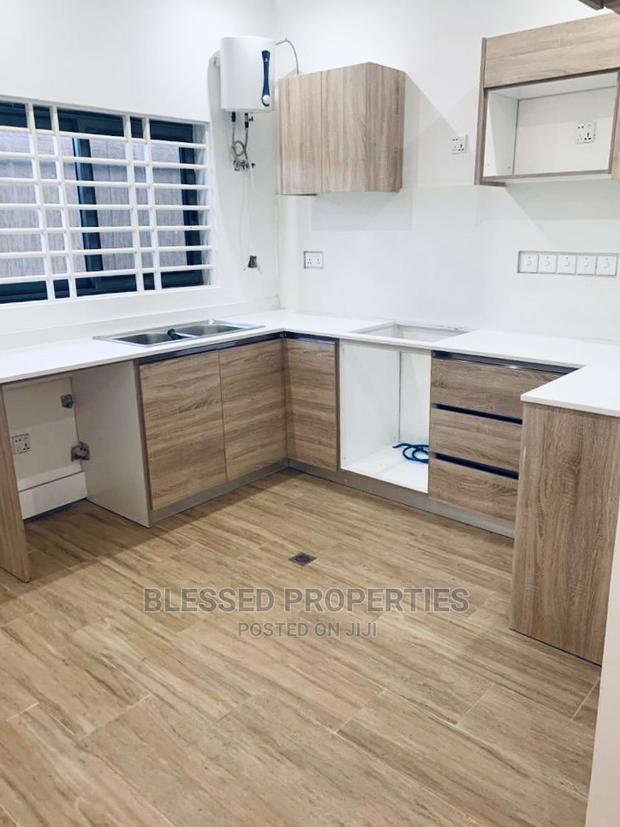 4bdrm Mansion in Blessed Property, Dome for Sale · Photo 6