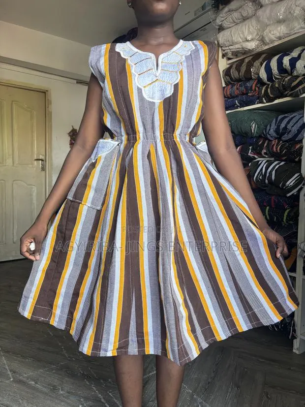 Brown and White Smock Dress · Photo 1