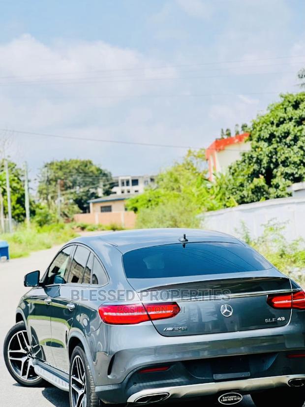 Mercedes-Benz GLE-Class AMG GLE 43 4MATIC 2018 Gray · Photo 7
