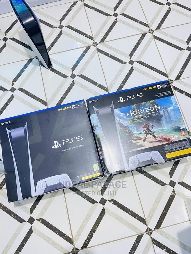 Brand New Playstation 5 Digital · Photo 3