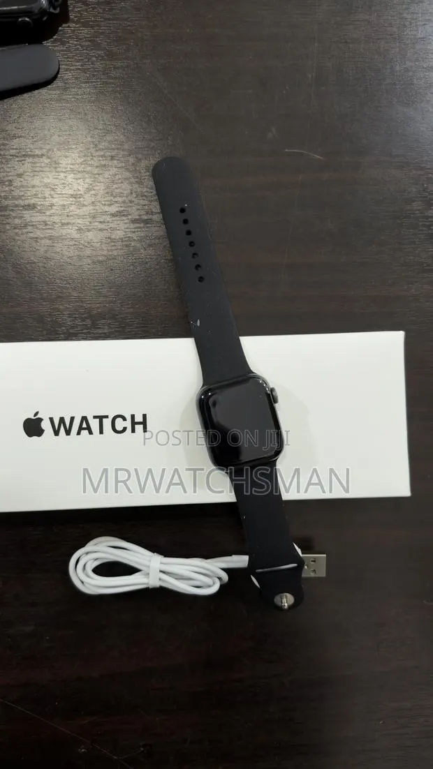 Apple Watch Series 6 40mm · Photo 1