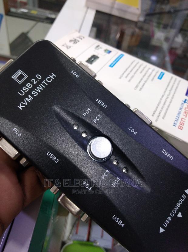 4 Port Vga KVM Switch · Photo 5