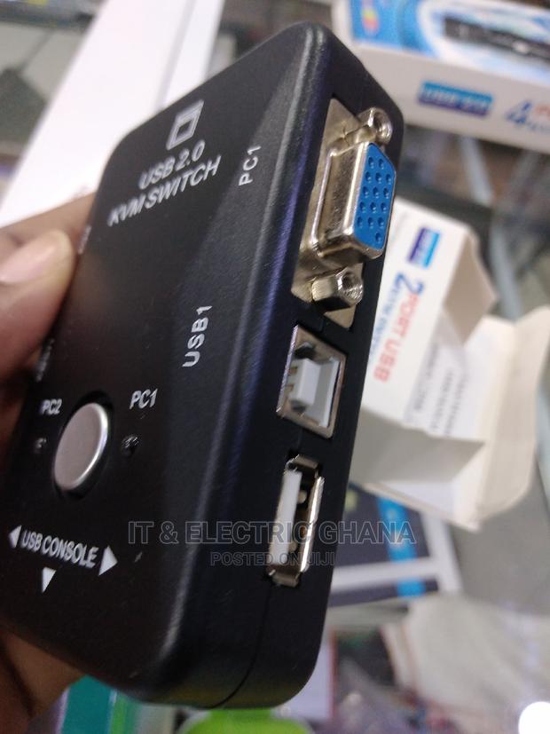 2 Port Vga KVM Switch · Photo 2