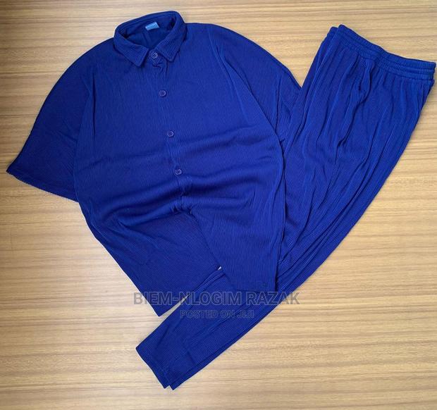 Vintage Top N Down Available in Stock · Photo 4