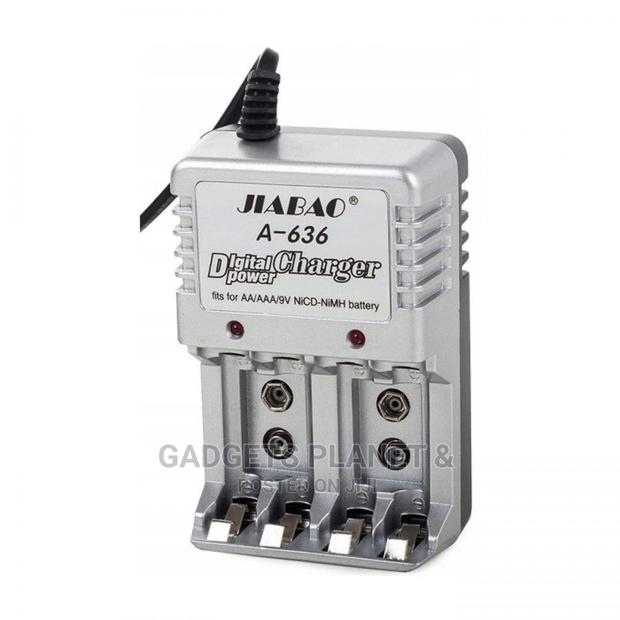 JIABAO JB-636 Rechargeable Battery Charger For AA/AAA/9V · Photo 4