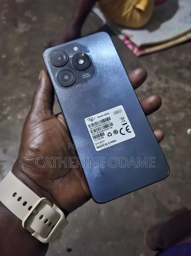 Itel A70 128 GB Black · Photo 1