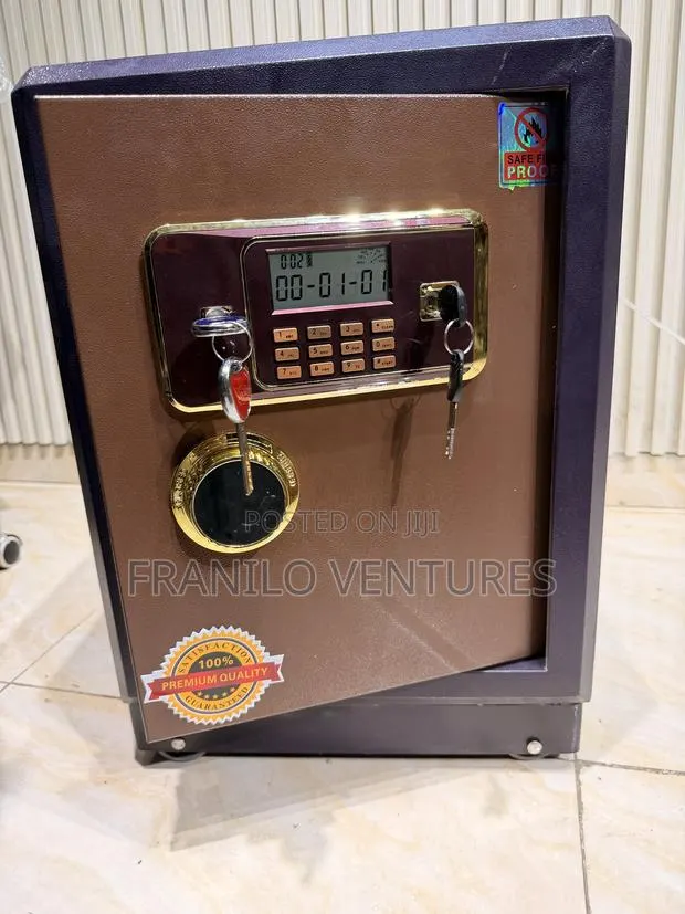 Fireproof Money Safe · Photo 1