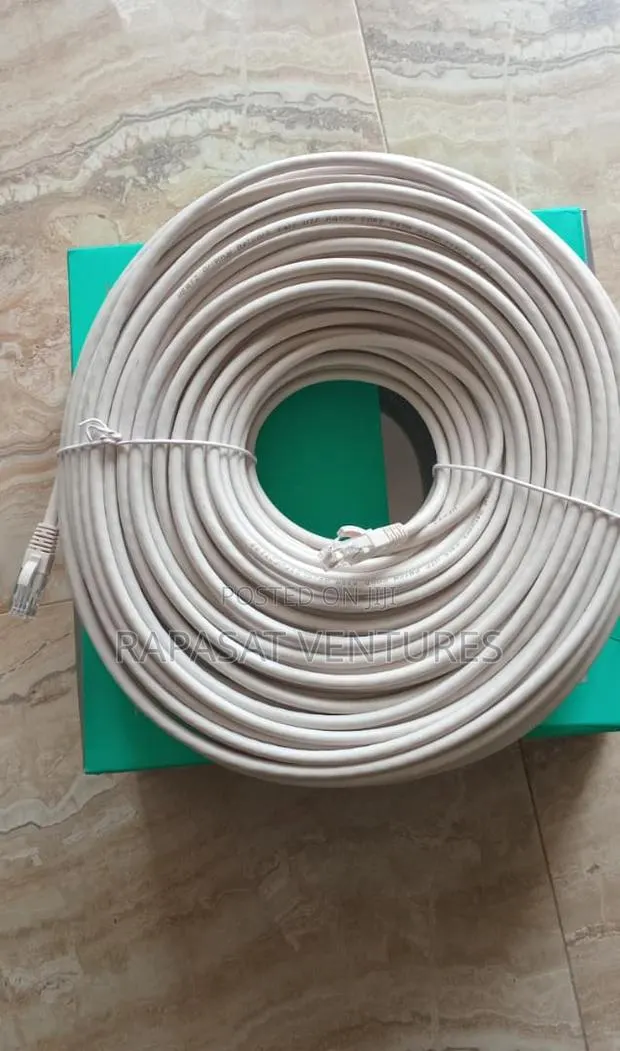 Heatz Patch Cable 100 Meters · Photo 1