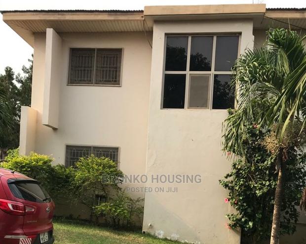 4bdrm House in Bronko Housing, Ekumfi for rent · Photo 5