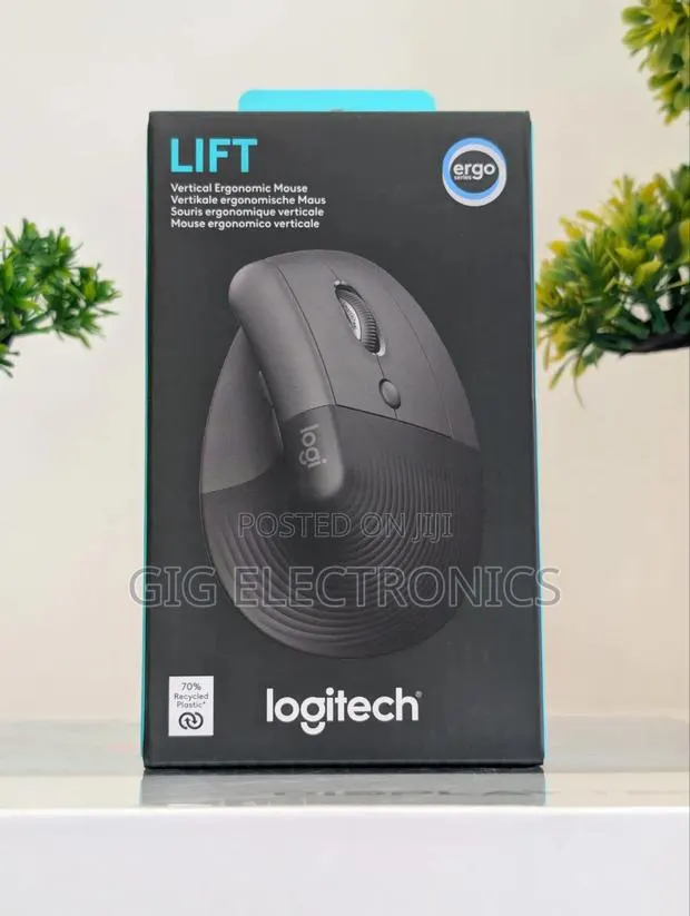 Logitech Lift Vertical Ergonomic Wireless Mouse · Photo 1