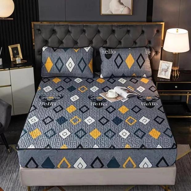 Waterproof Bedcovers · Photo 2